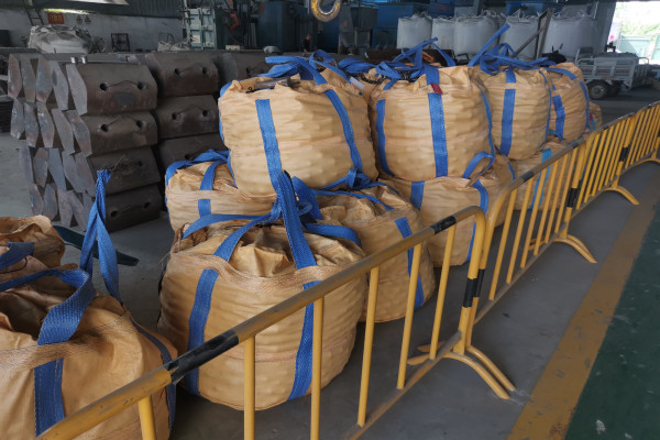 球磨機(jī)鋼球(圖5) 球磨機(jī)鋼球(圖5)