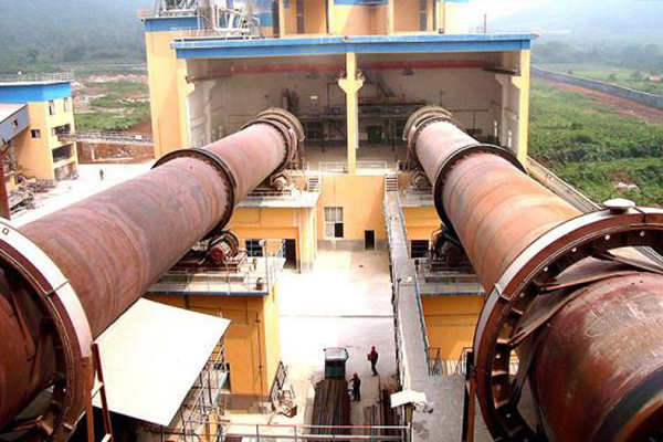 白灰回轉(zhuǎn)窯(圖6) 白灰回轉(zhuǎn)窯(圖6)